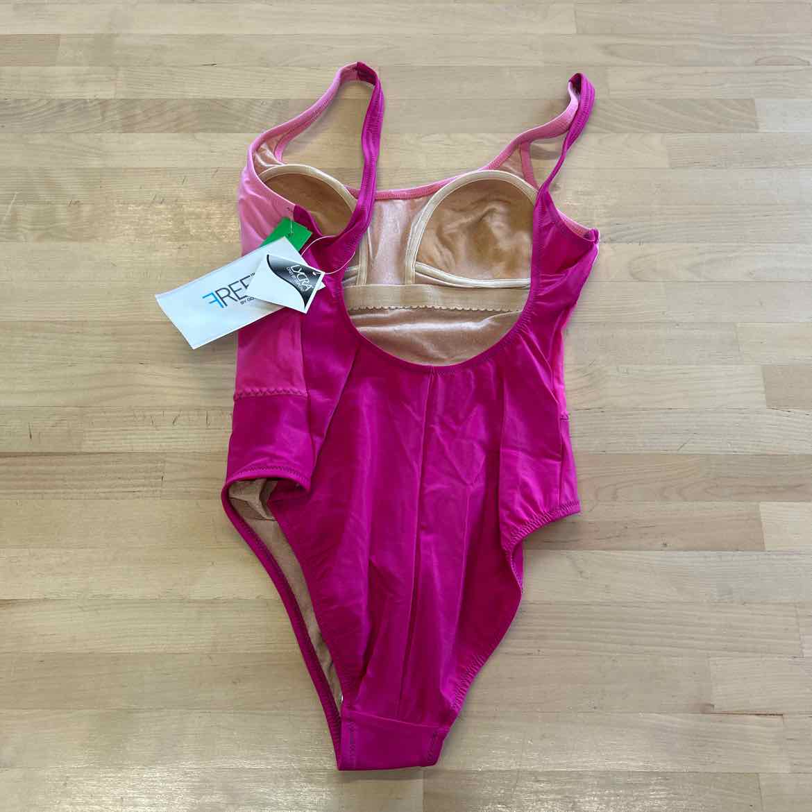 Free - Est Size 8 Pink New Swimsuit
