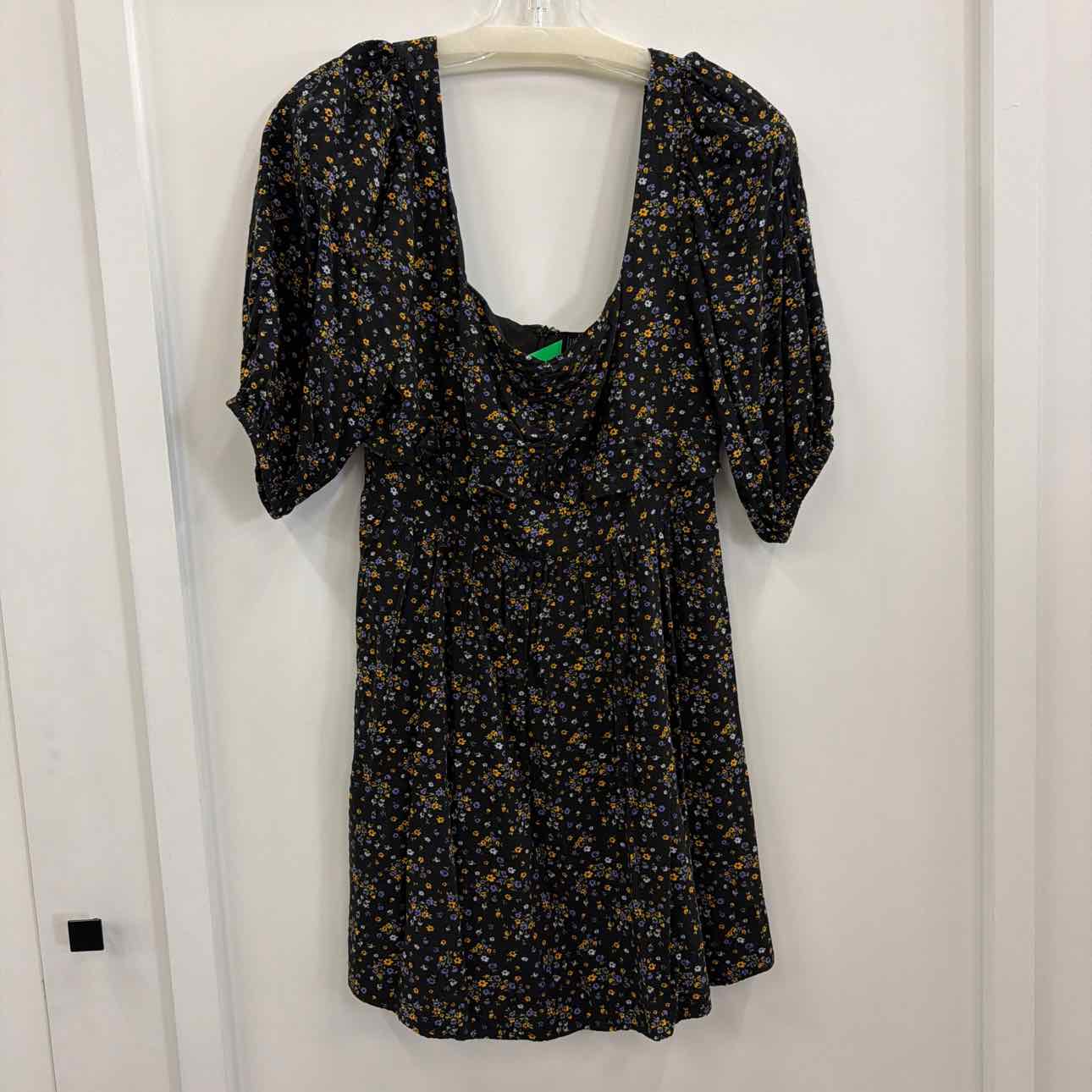 Forever 21 Size M Black Preloved Dress