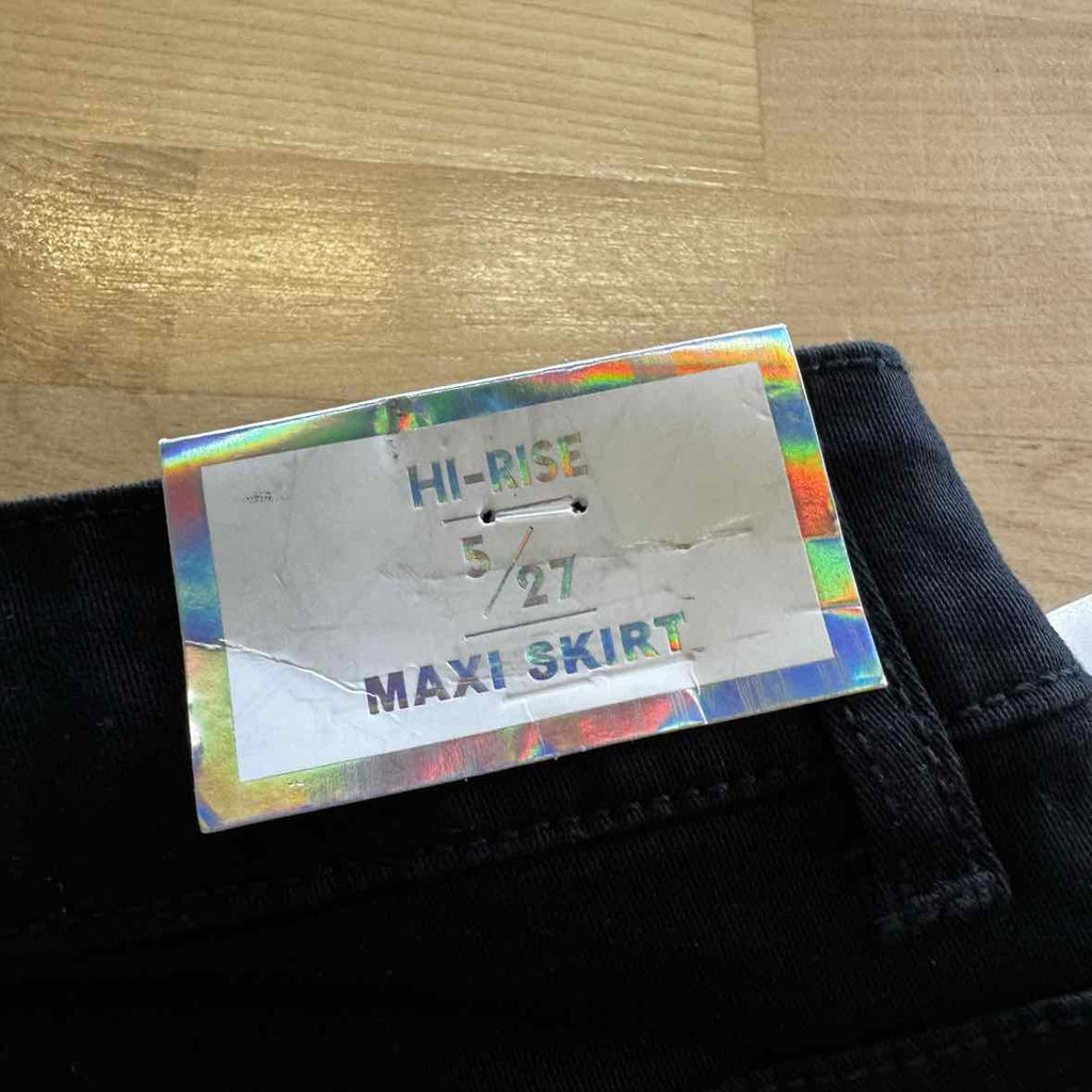 tinceltown Size 5 Black Asymmetrical  Maxi Skirt NWT