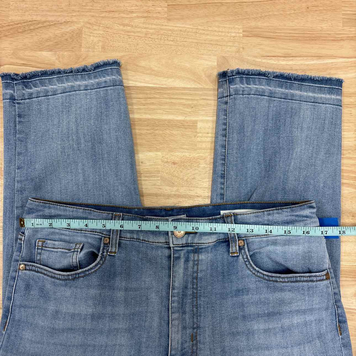 code bleu Size 14 Blue Denim Preloved Jeans