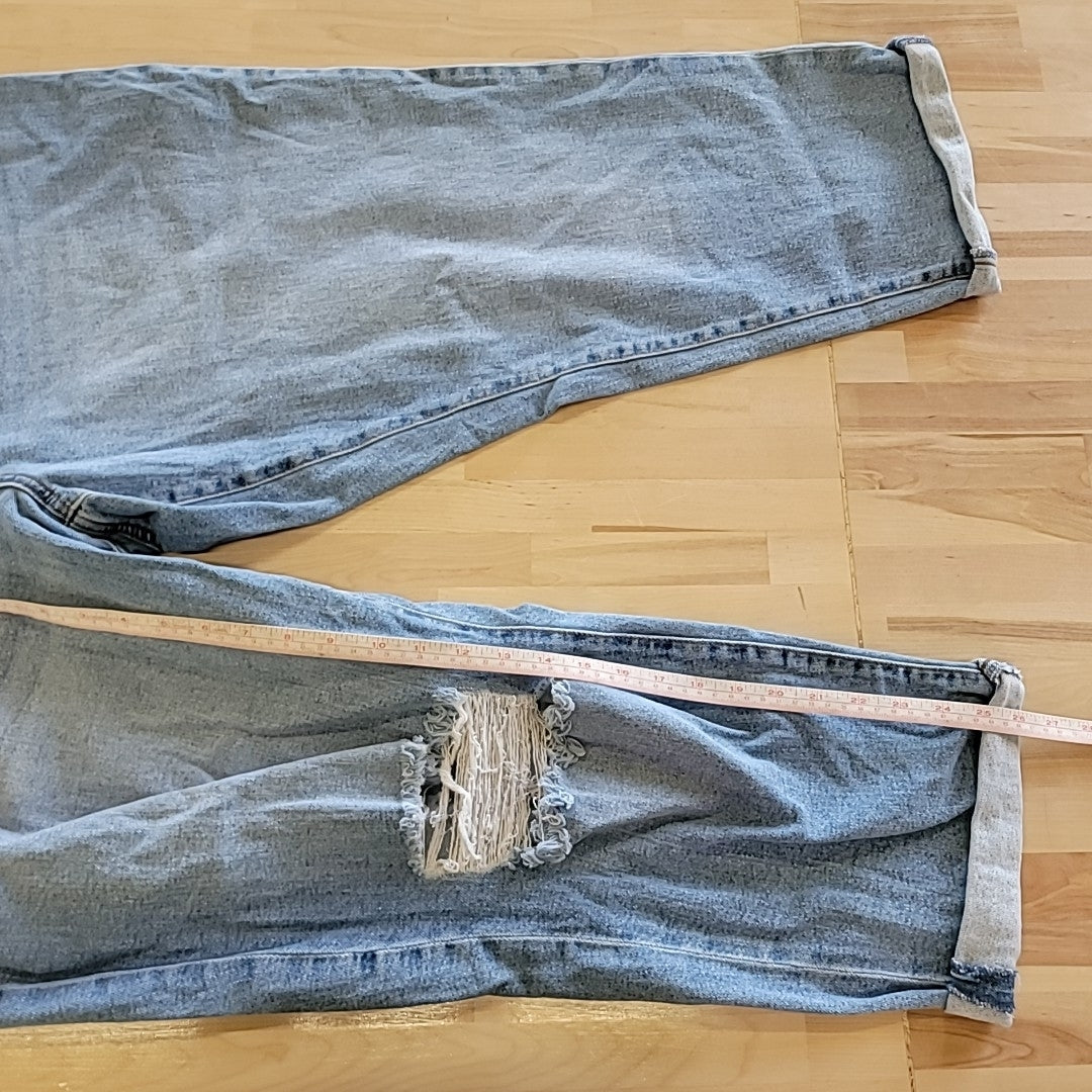 Celebrity pink Size 22 Blue Jeans Mid-Rise The Bestie Girlfriend NWT