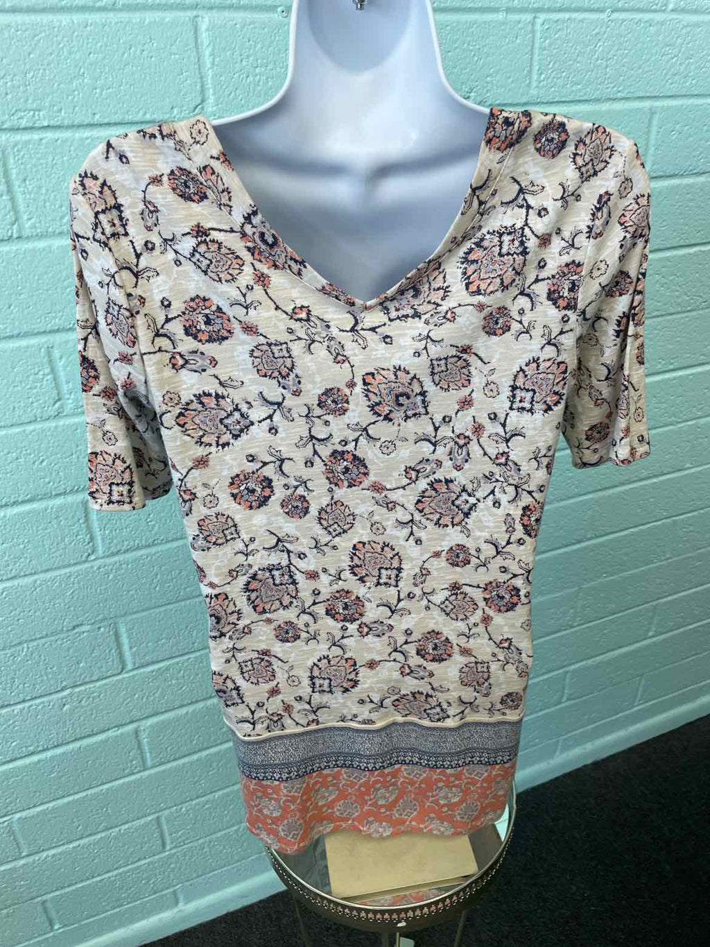 J Jill Size XS Beige Print Shirt