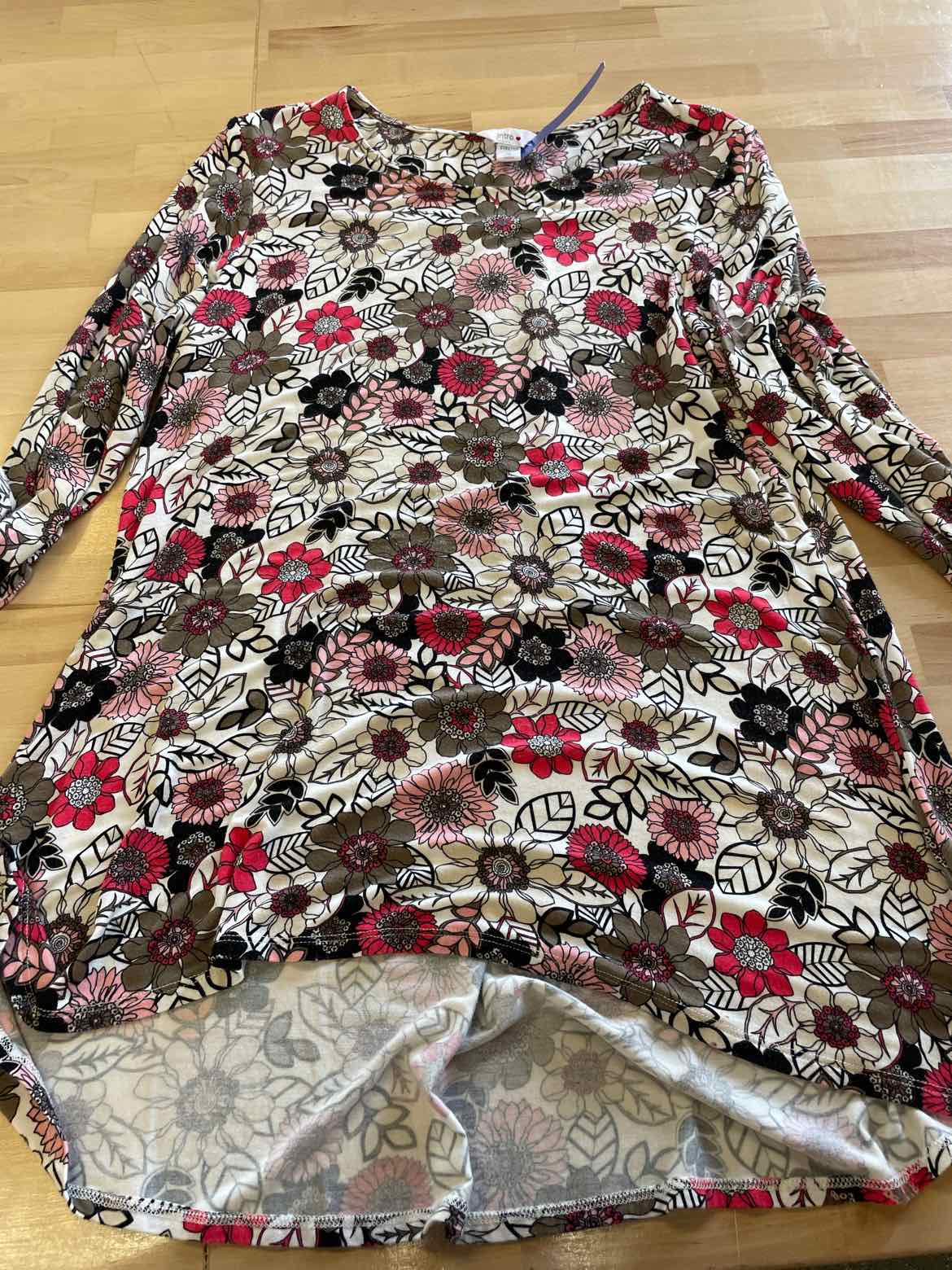 Intro Size M Multi-Color Blouse