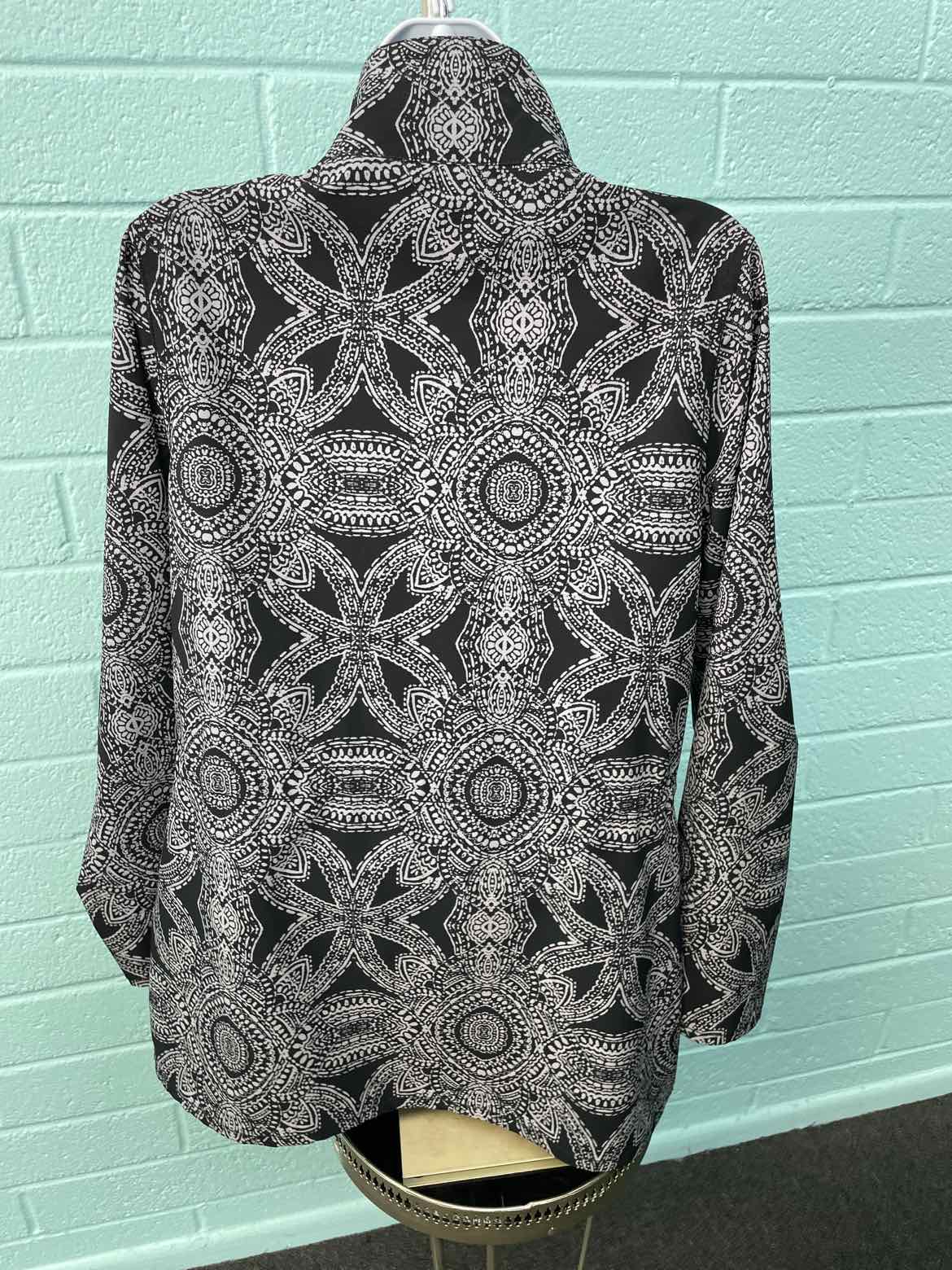 Chico's Size 0 Black White Jacket