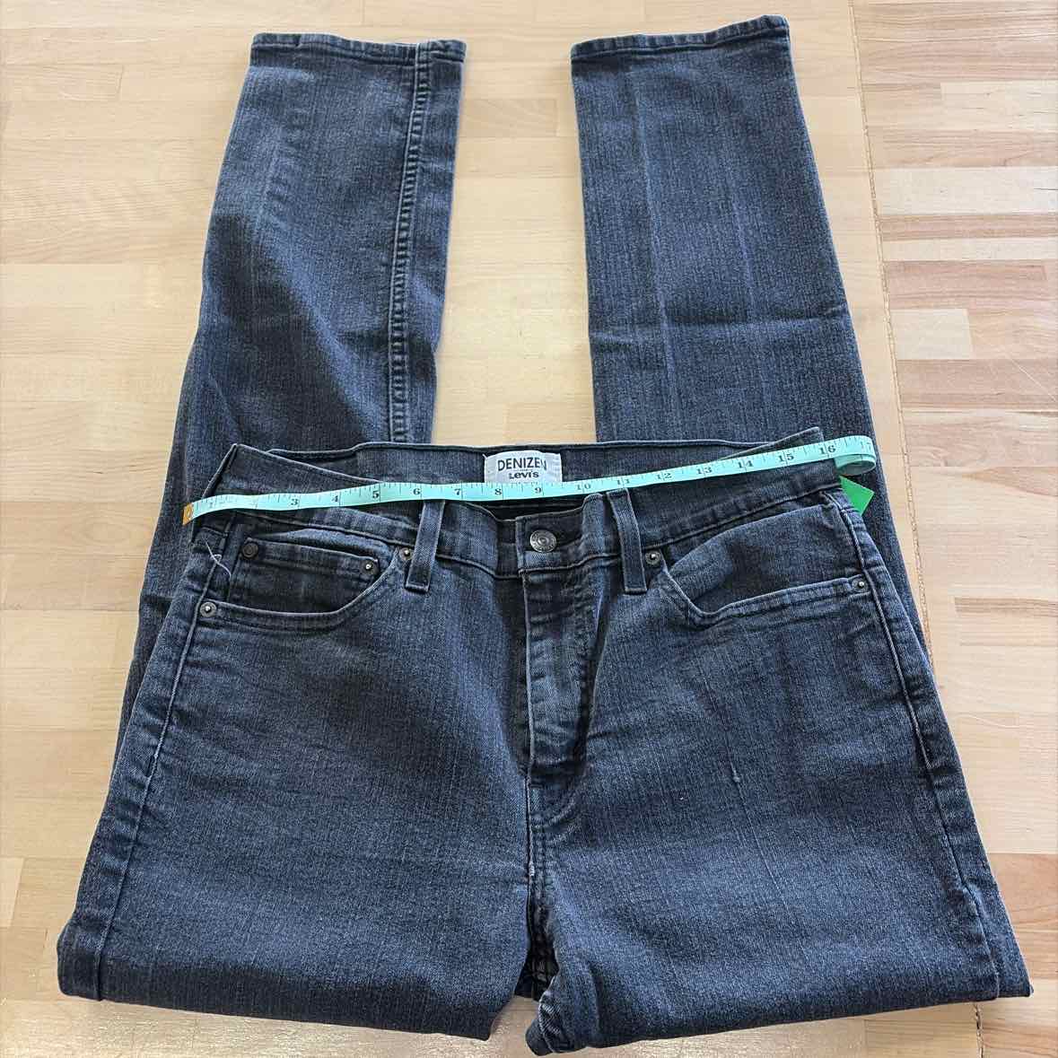 Levi's Size 33x32 Gray Preloved Jeans