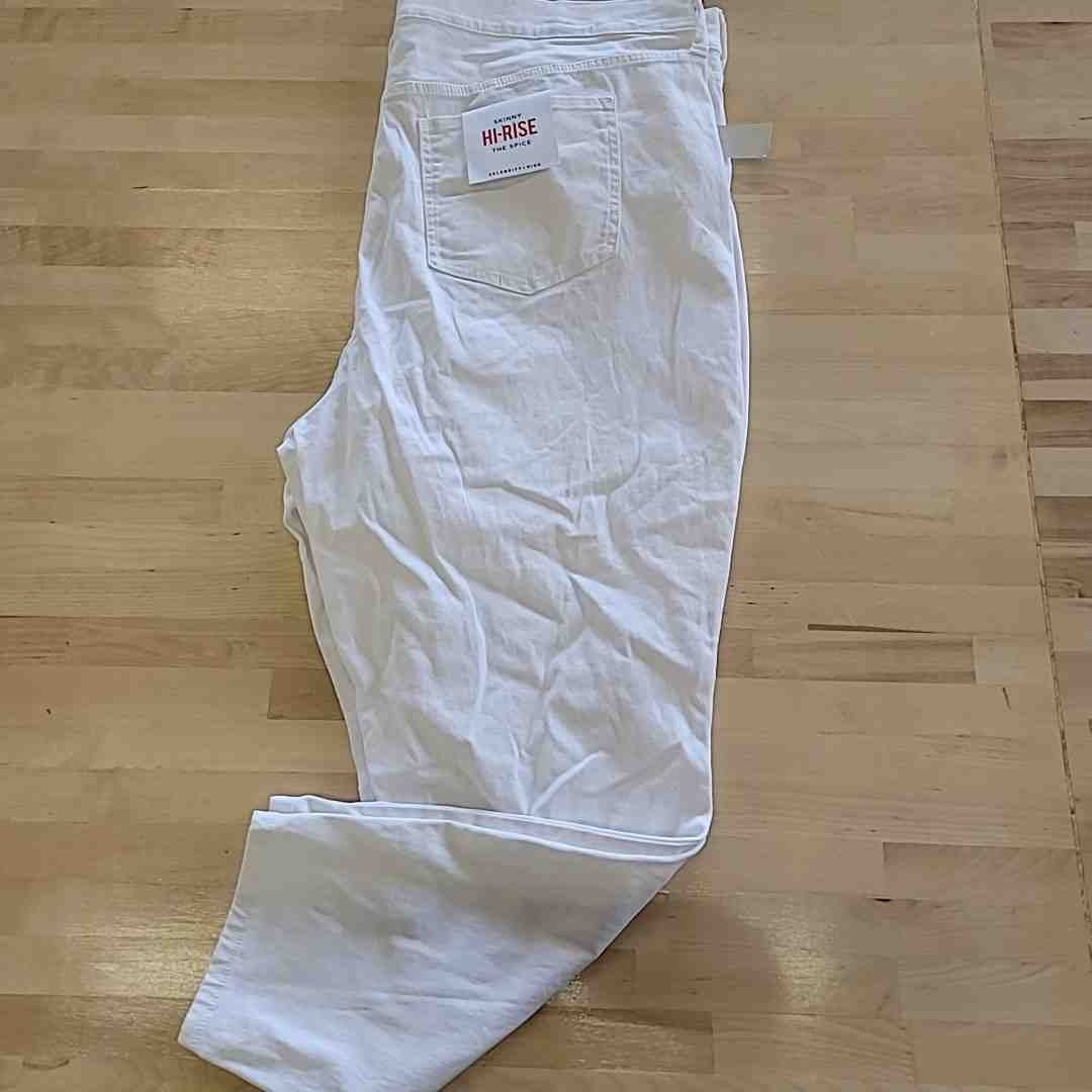 Celebrity pink Size 24 White Jeans Skinny High Rise The Spice NWT