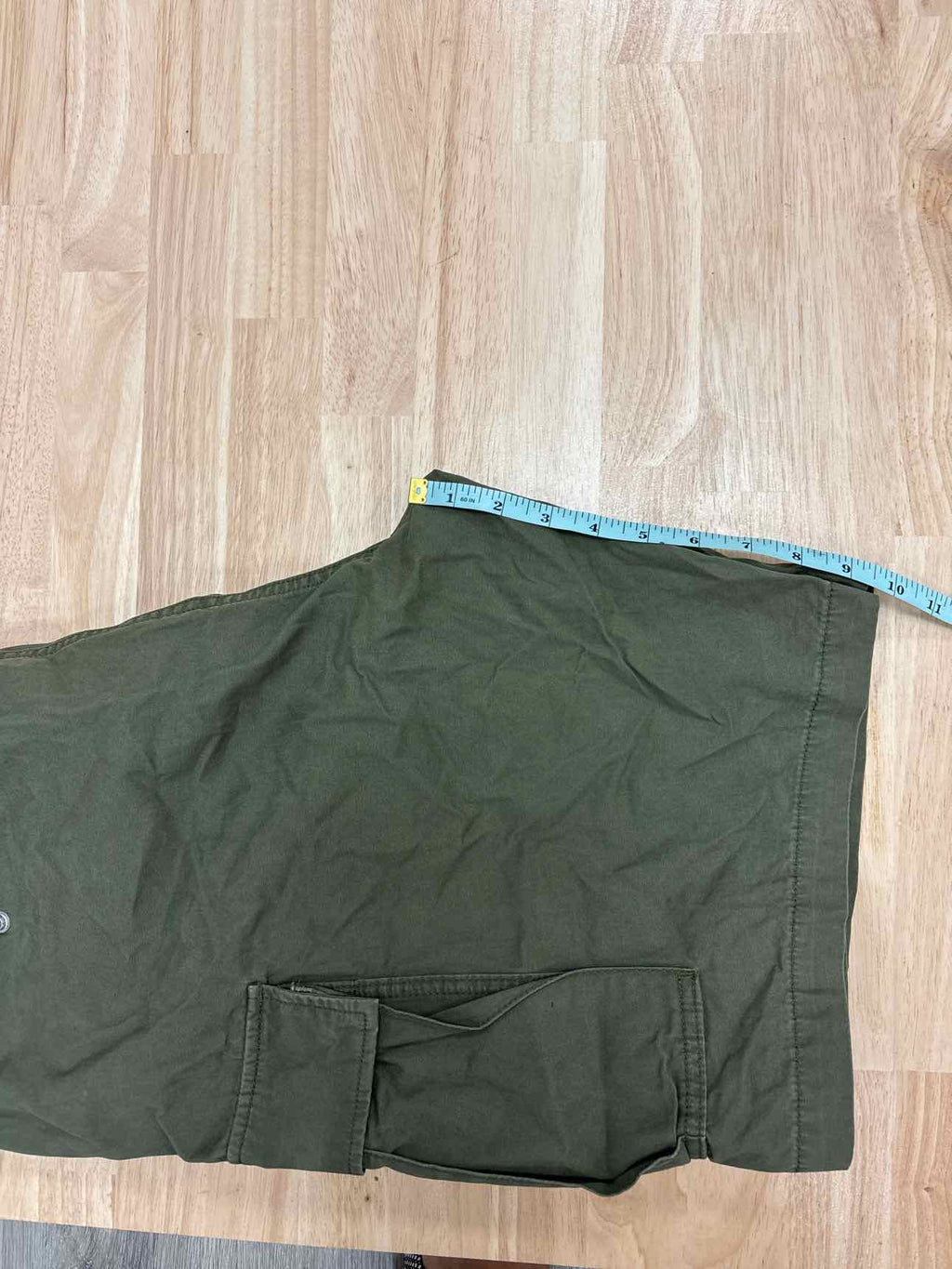 Levi's Carrier Cargo Shorts - Men's - 36 - Green