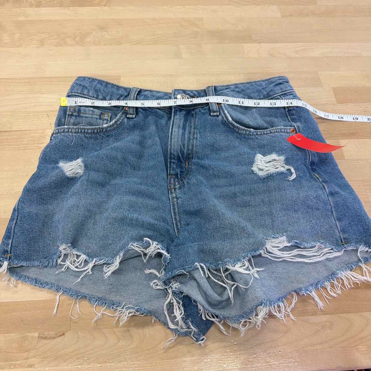 Forever 21 Size 27 Blue Shorts