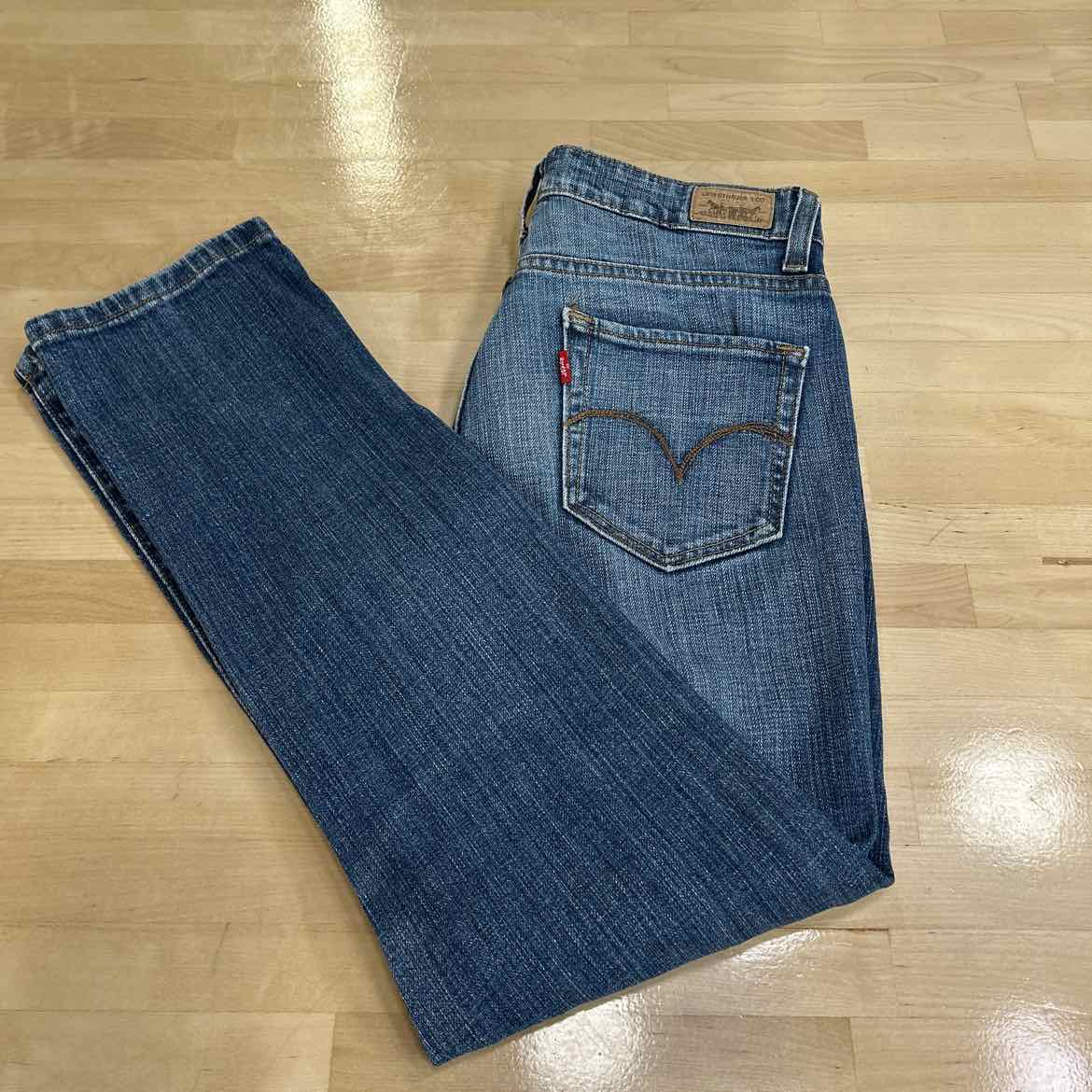 Levi's Size 4 Blue Denim Preloved Jeans