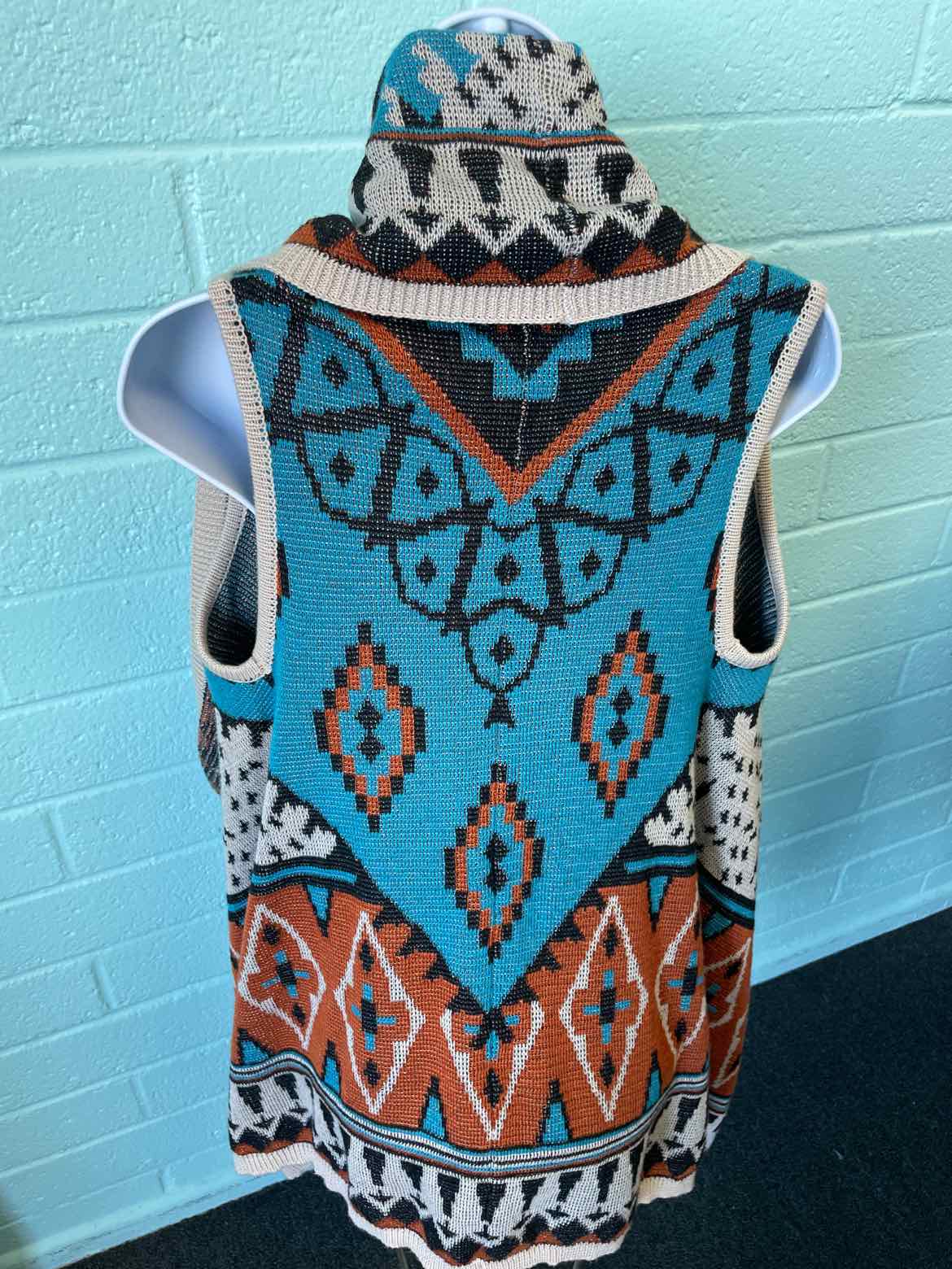 Flying Tomato Size S/M Aqua/Brown Duster