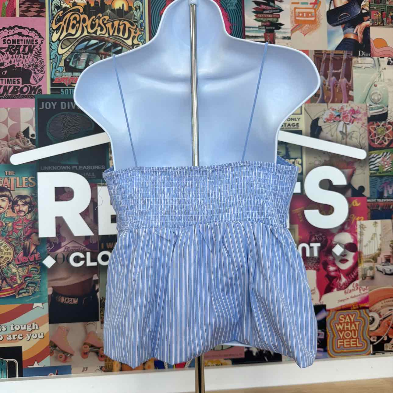 Madden Girl Size L Poplin Bubble Tank Top