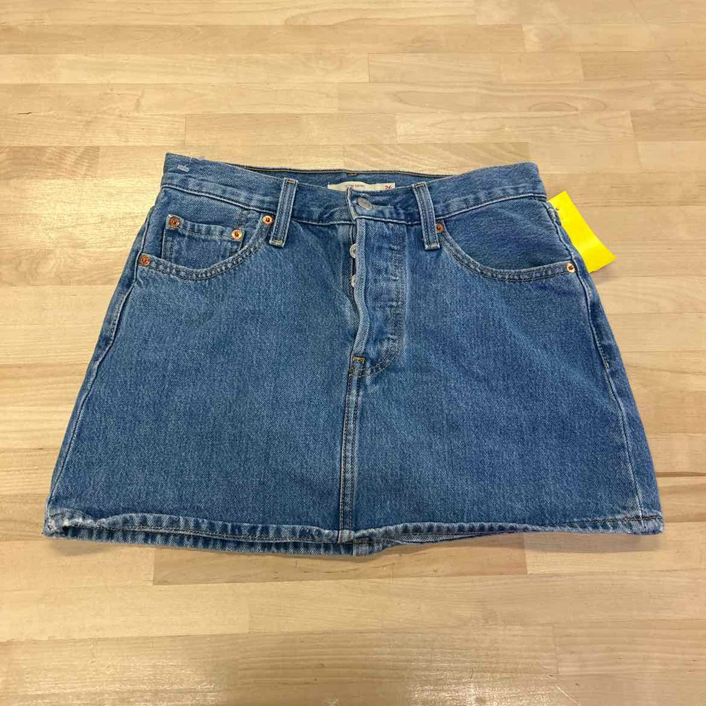 Levi's Size 26 Denim Skirt