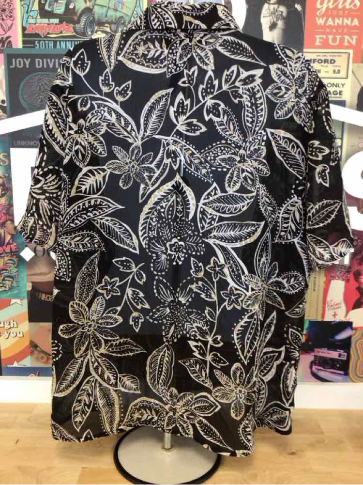 Susan Graver Size One Size Black Preloved Blouse LS