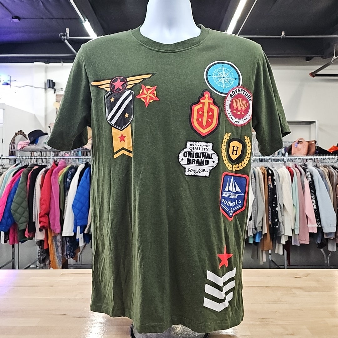 Henry Williams Size M Green T-shirt