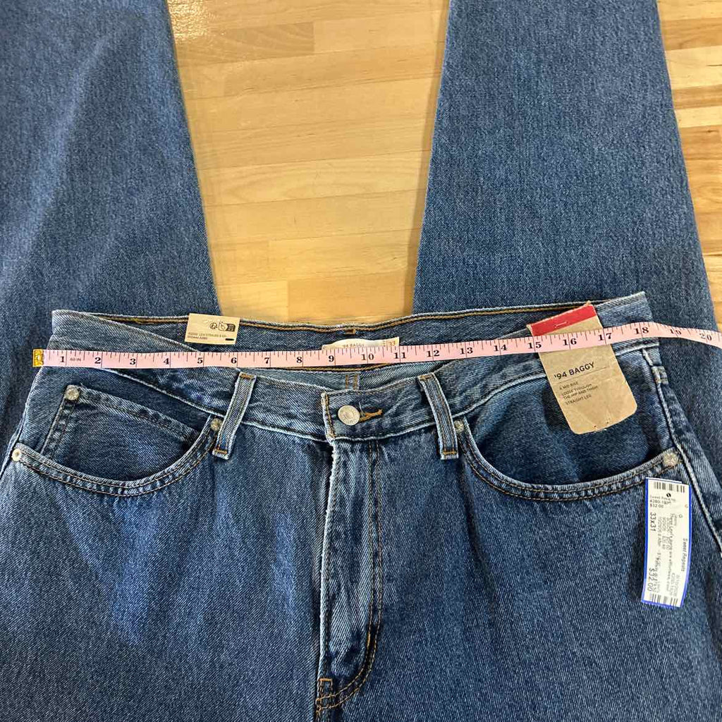 Levi's Size 33x31 Mid Rise Cotton 94 Baggy Jeans - Shade Order
