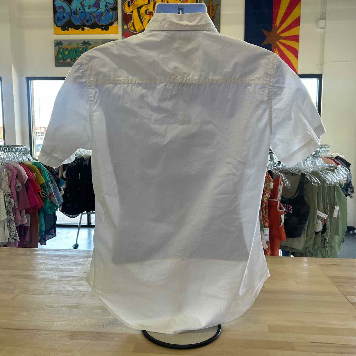 PD&C Size M White Preloved MENS Button Down Shirt