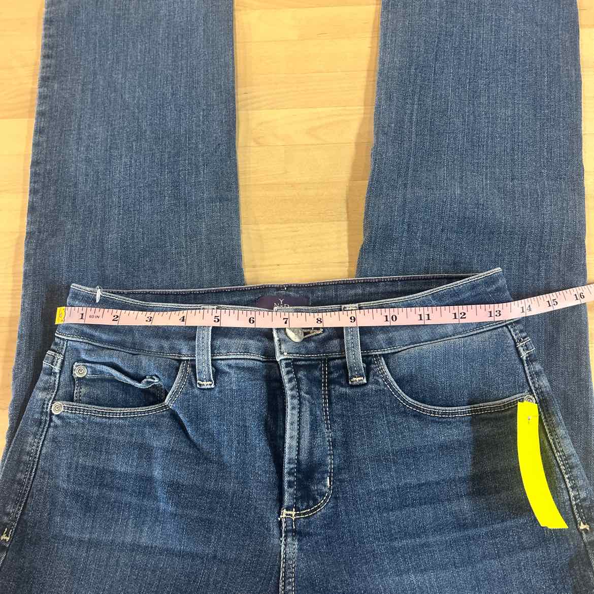 NYDJ Size 4P Blue Denim Preloved Jeans