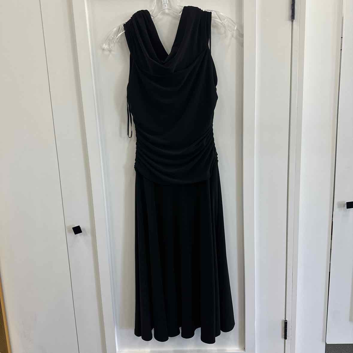 Jones New York Size 6 Black Dress