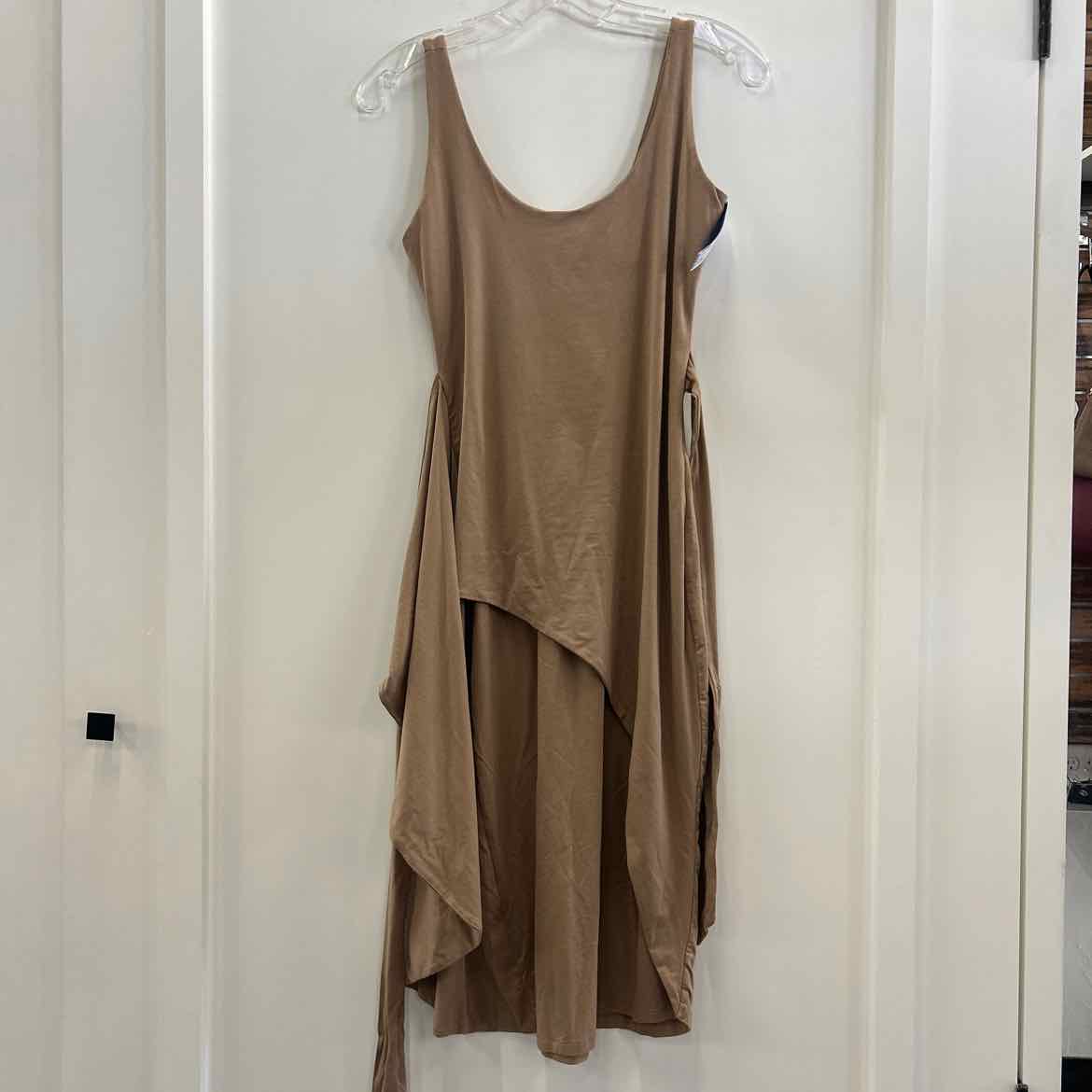 Lovers + Friends Size XS Tan Preloved Dress