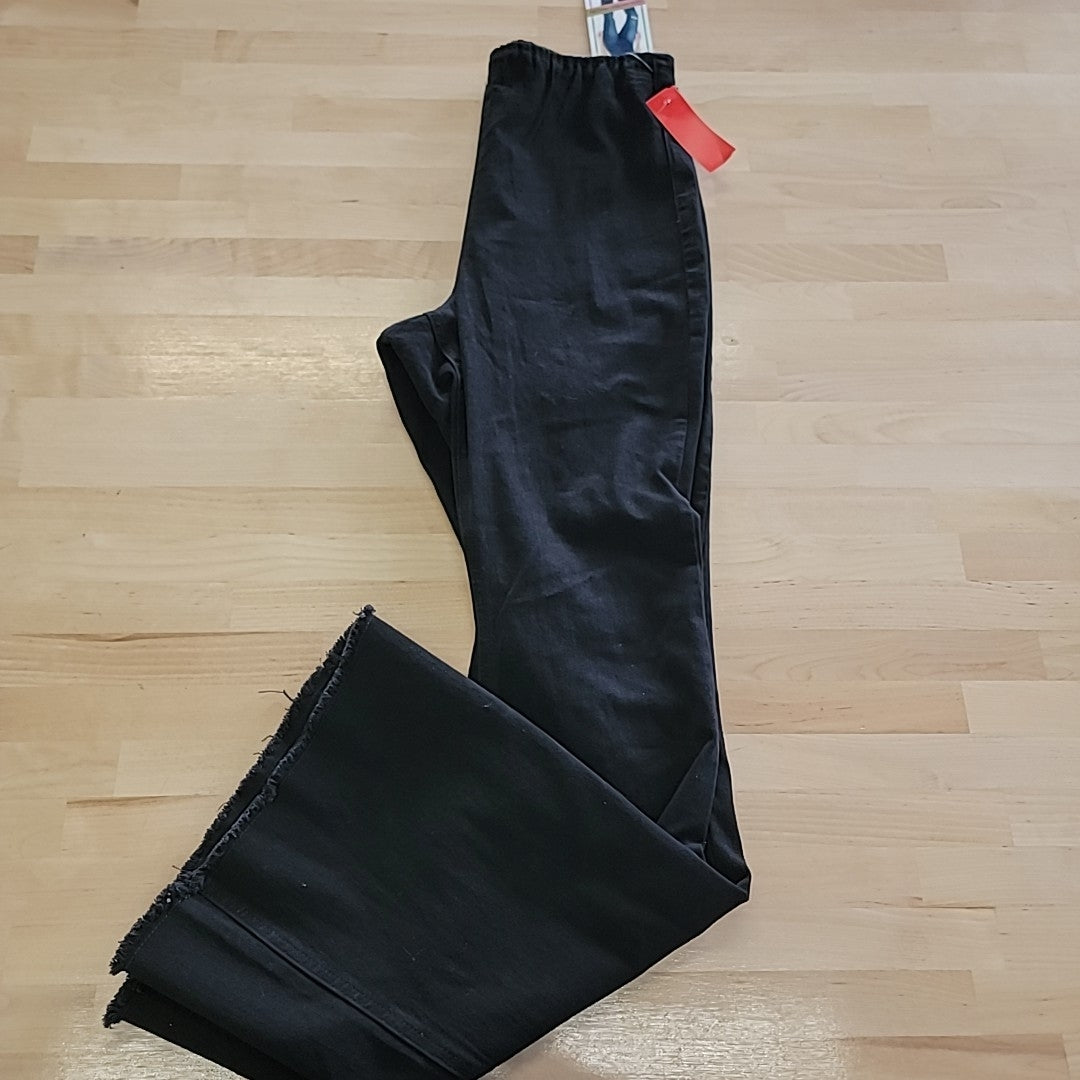 TINSELTOWN Size 5 Black New Jeans