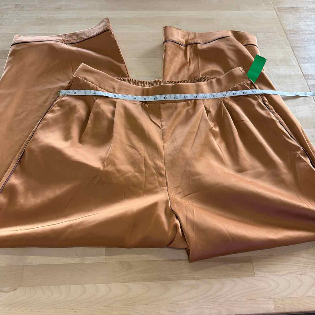 Torrid Size 1 Bronze Preloved Pants