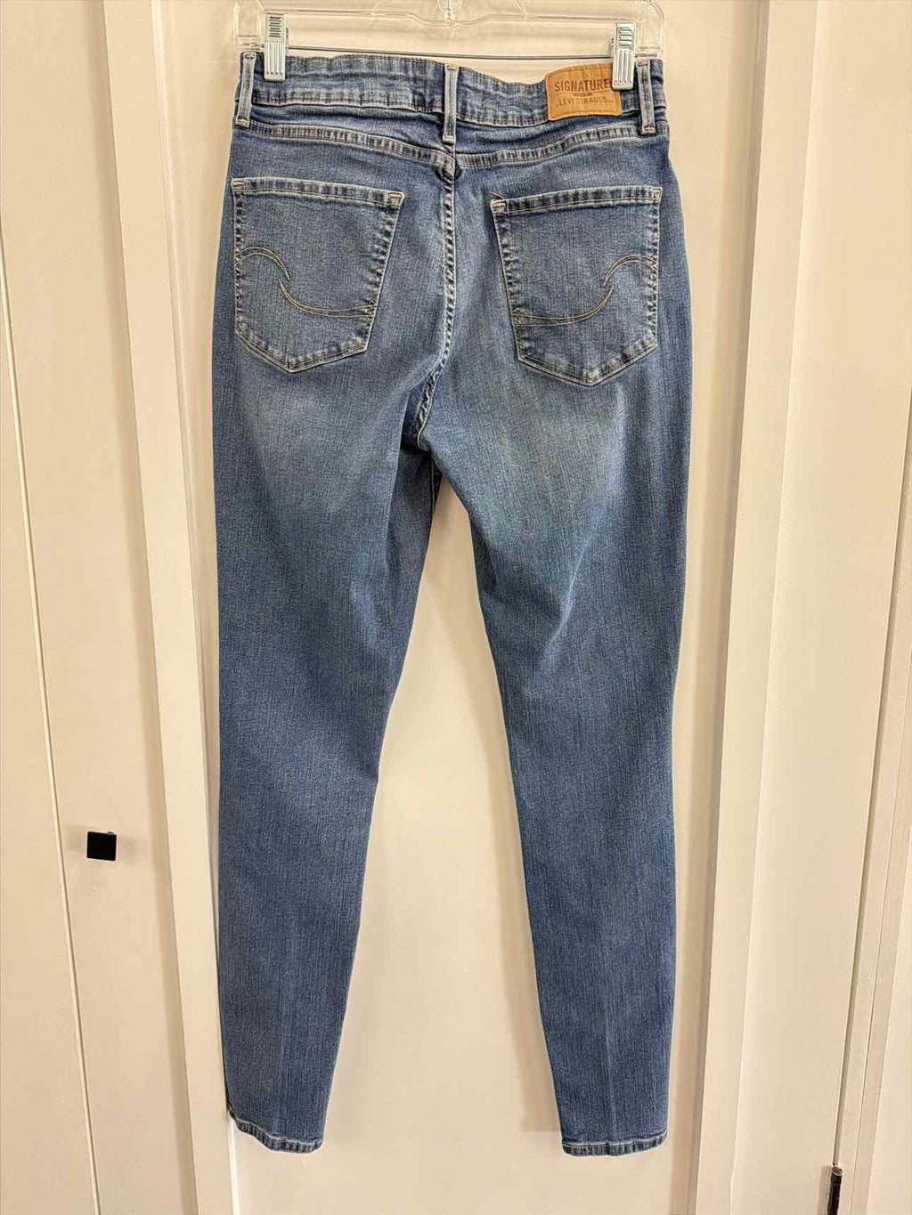 Levi's Size 30x32 Blue Denim Preloved Jeans