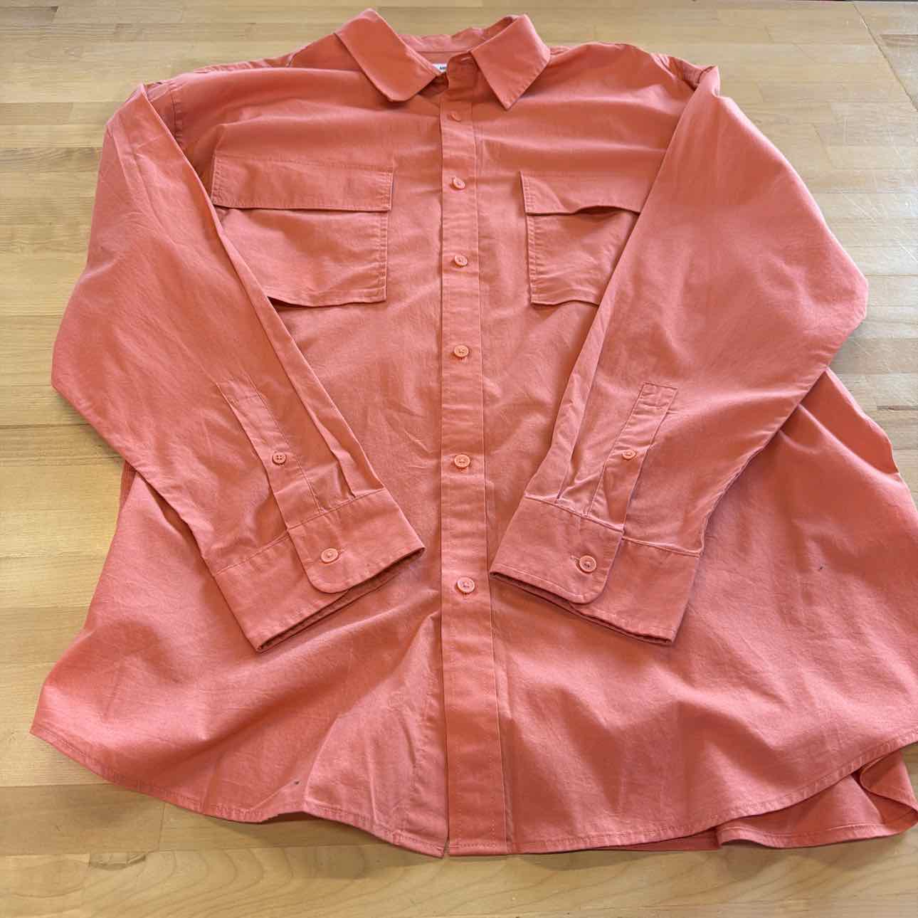 Mode of One Men's Long-Sleeve Button-Front Utility Shirt