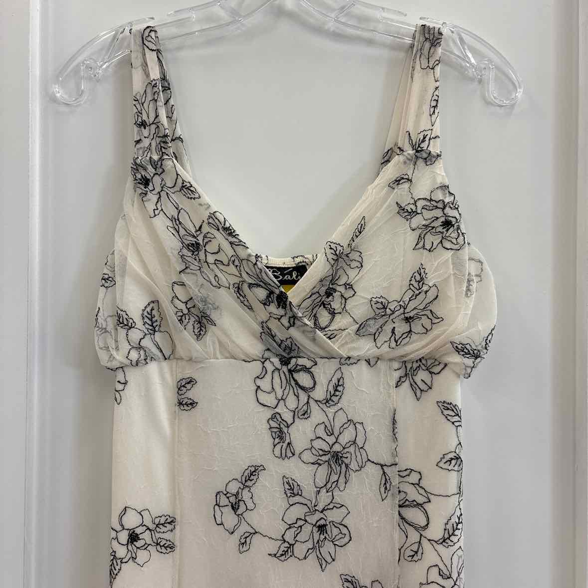 Bali Size 4 BLACK & WHITE Dress