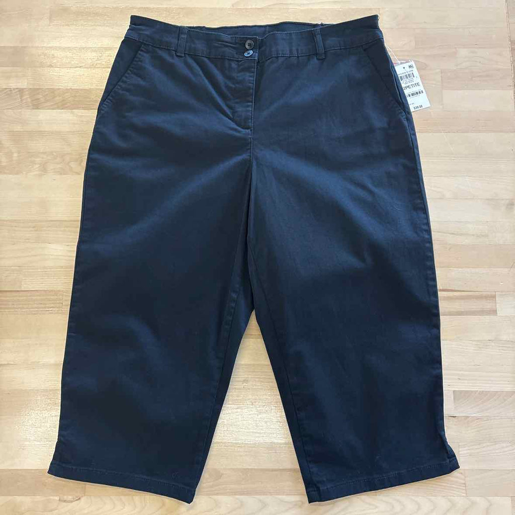Karen Scott Size 12P Black Capris