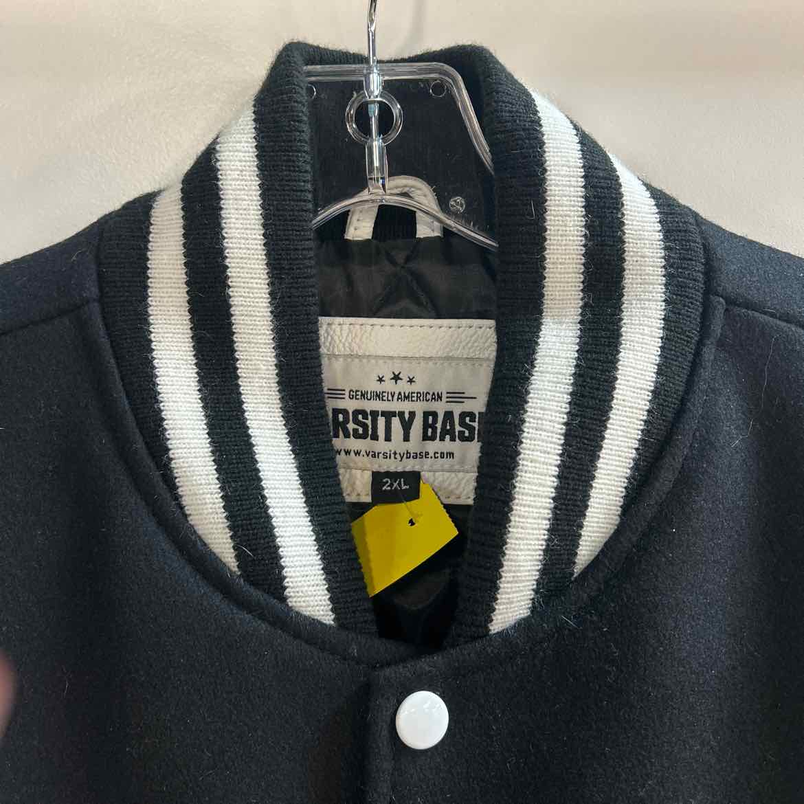 Varsity Base Size 2XL Black MENS Jacket