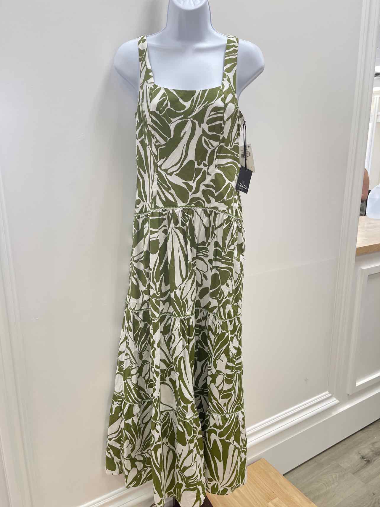 CeCe Size S Green New Dress