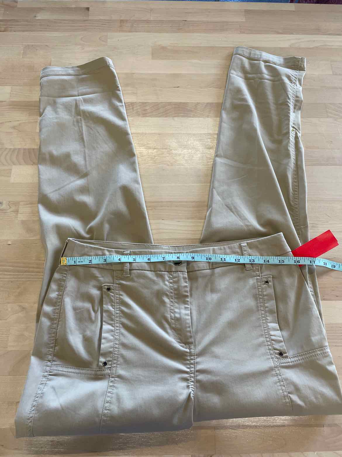 Chico's Size 0 Tan Pants