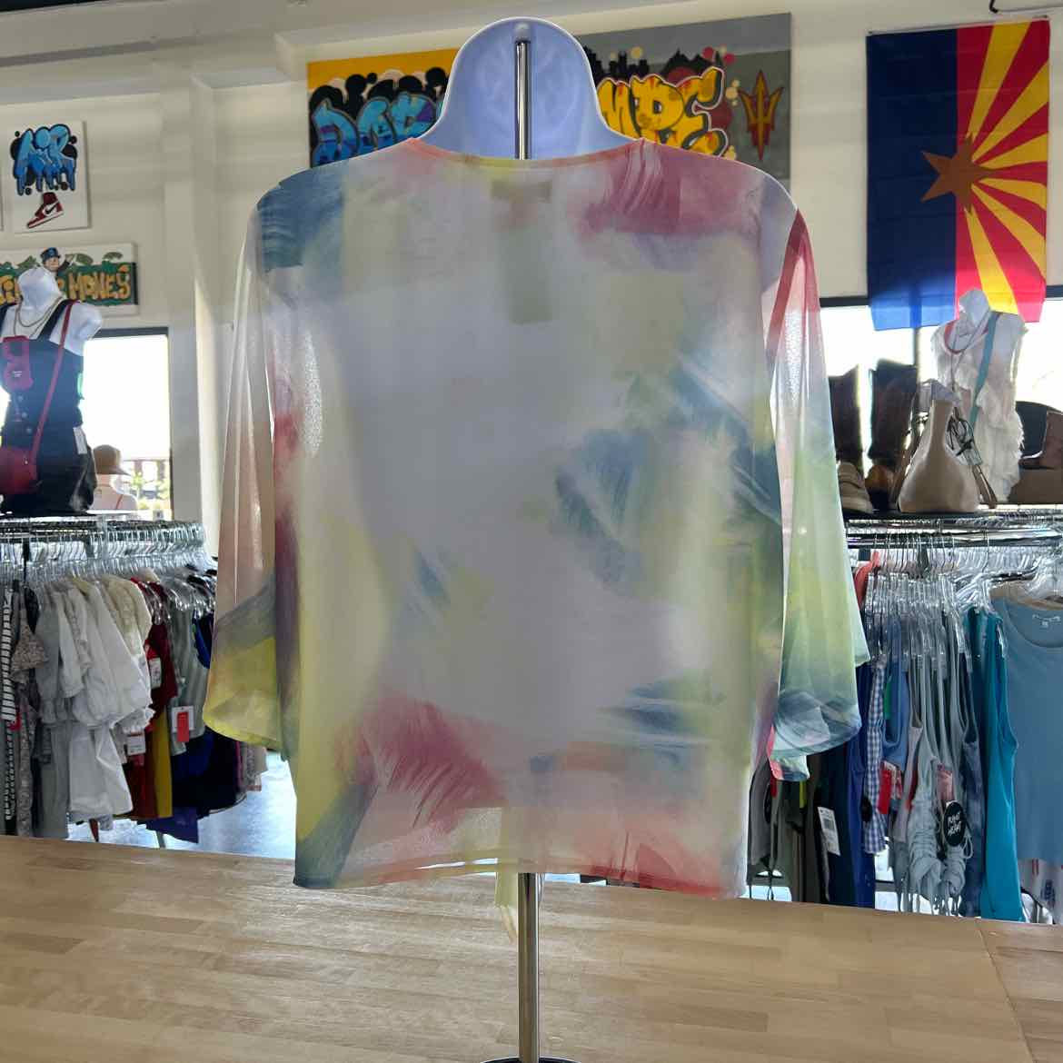 Vince Camuto Size M White Preloved Blouse LS