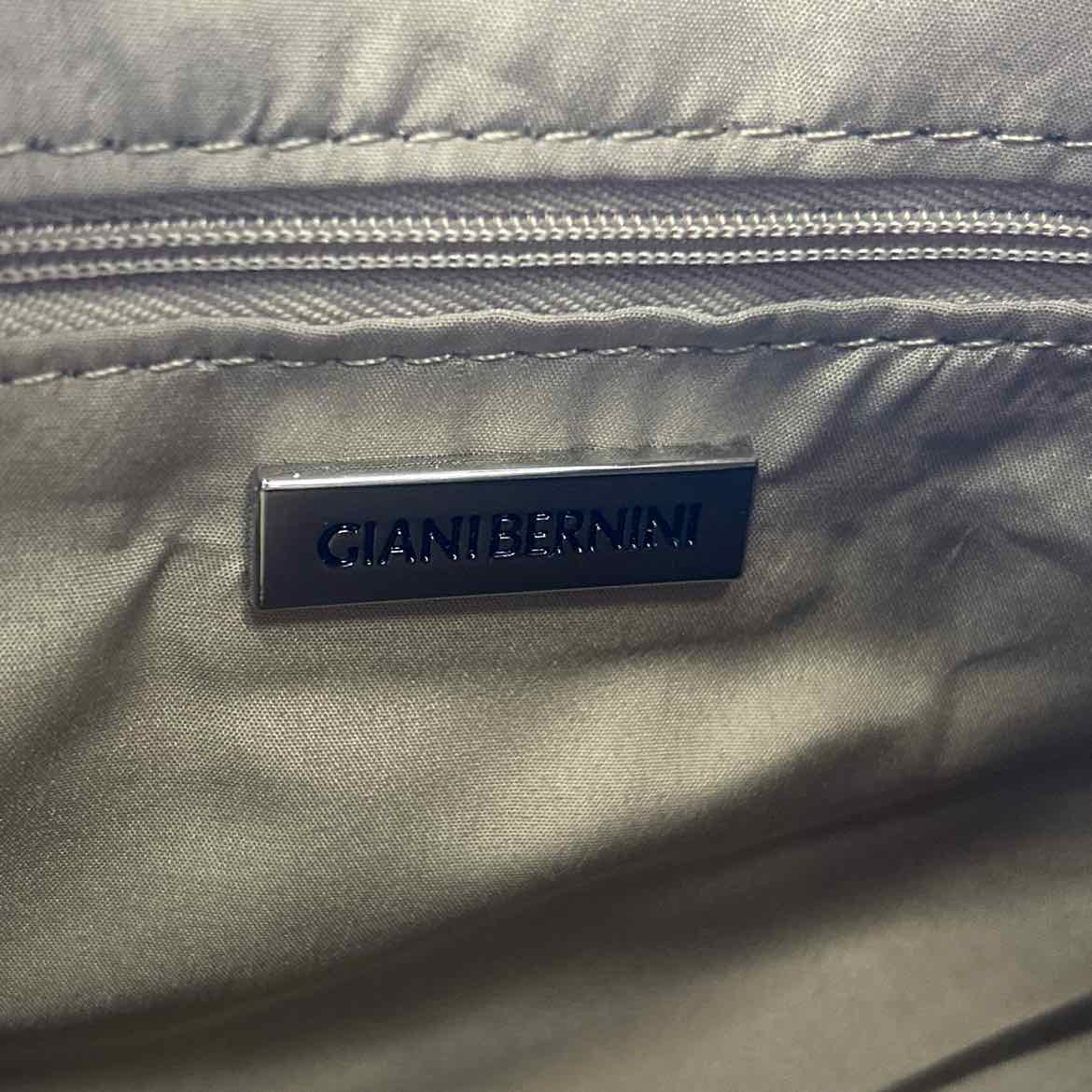Giani Bernini White New Handbag