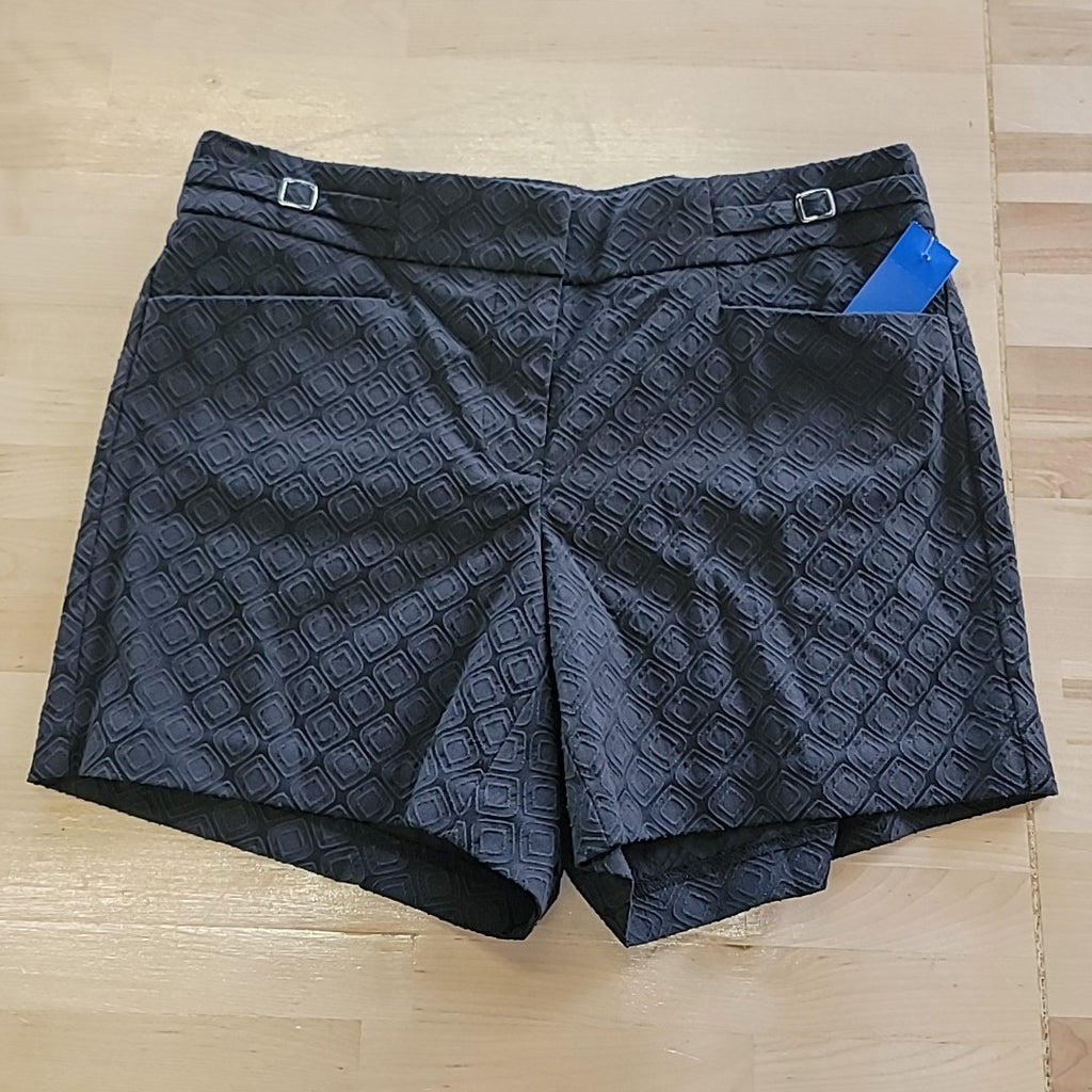 Soho Size 4 Black Shorts
