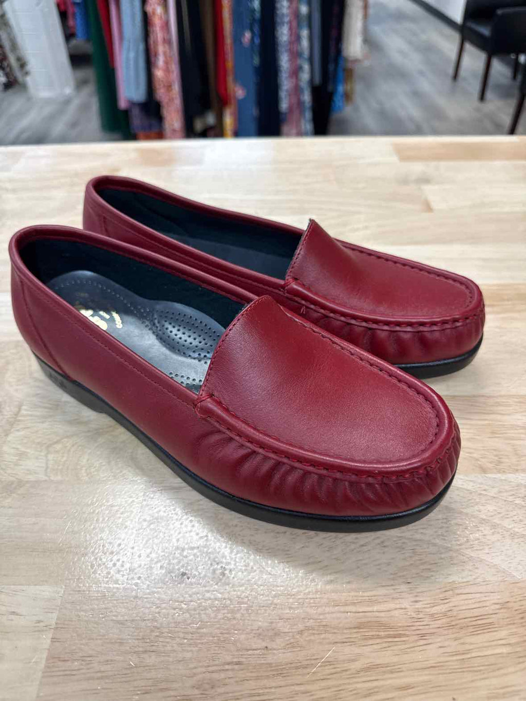 SAS Simplify Size 8.5 WW Red Leather NWOT Slip On