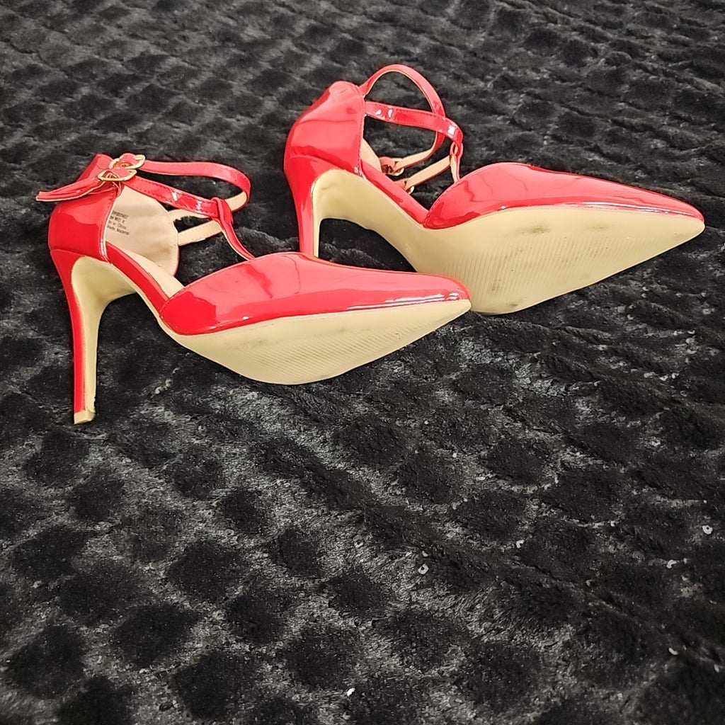 Journee Collection Shoe Size 7.5 Red Tru Pointed Toe High Stiletto Pumps NWT