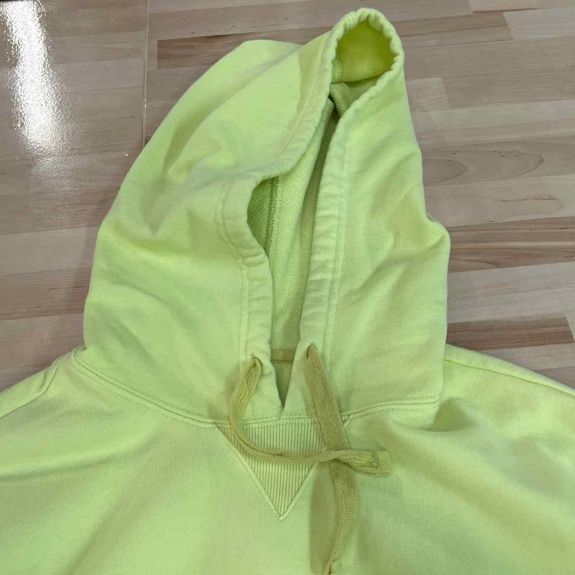 RVCA Size M Yellow Preloved MENS Sweatshirt