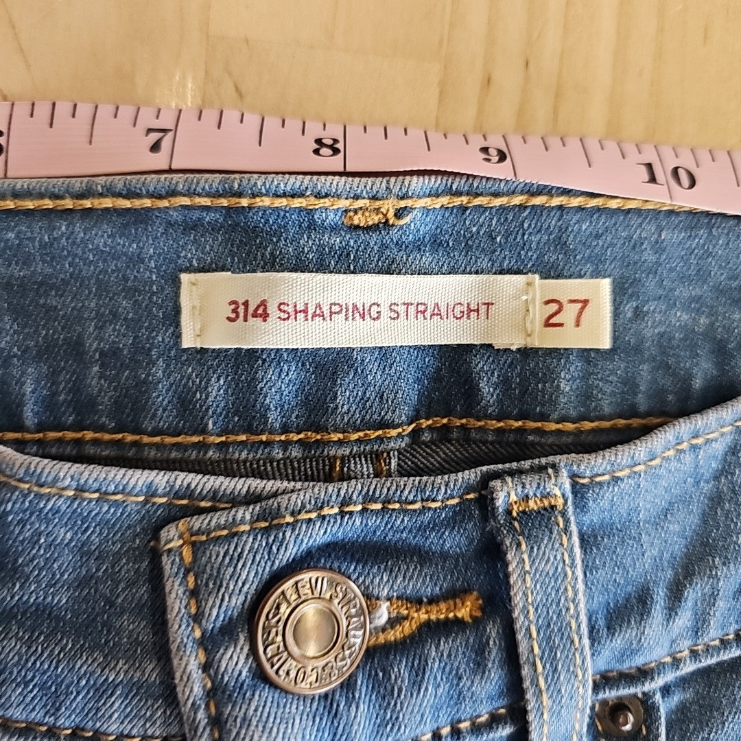 Women's Levi'sÂ® 314â„¢ Shaping Straight Jeans