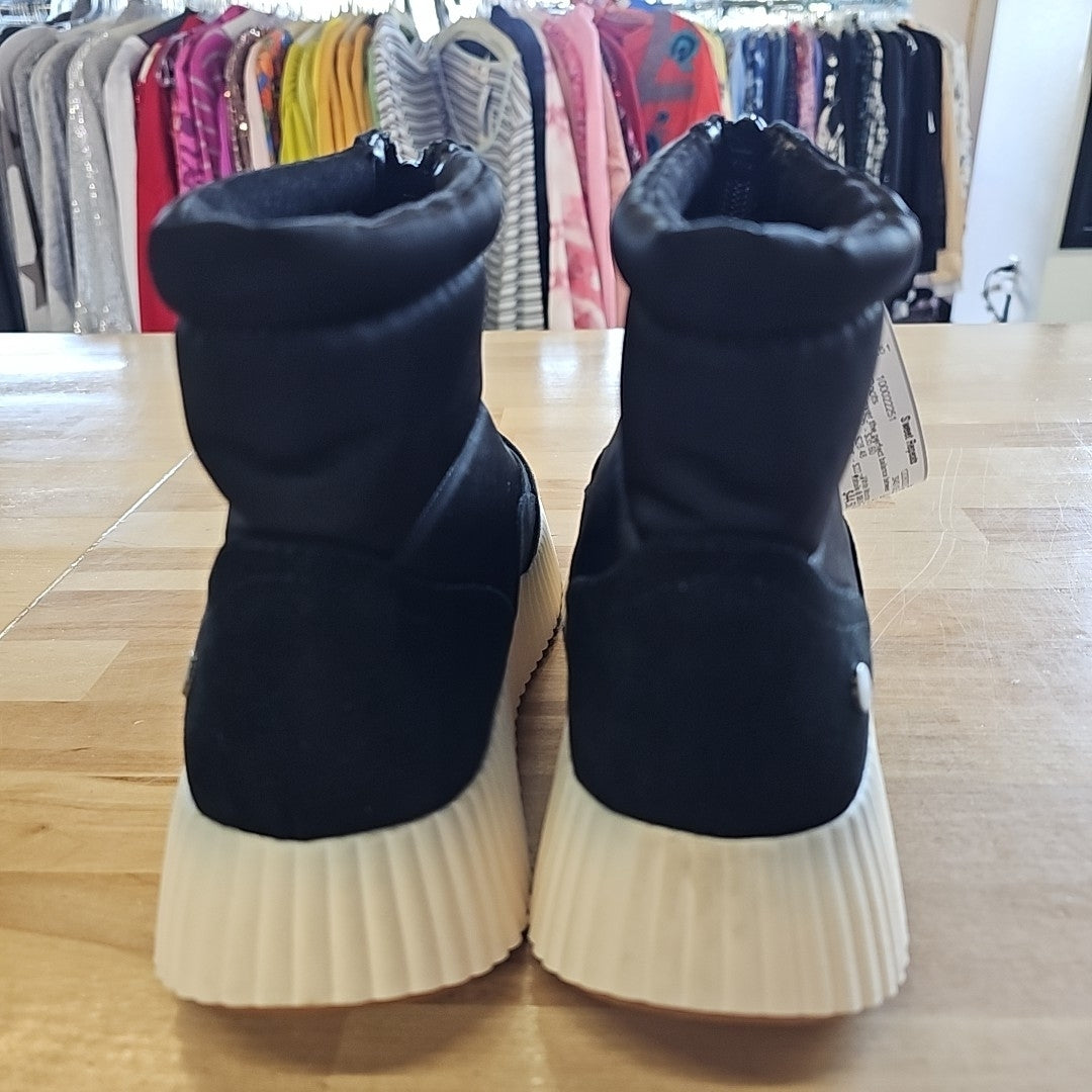 White Mountain Size 10 Black Boots