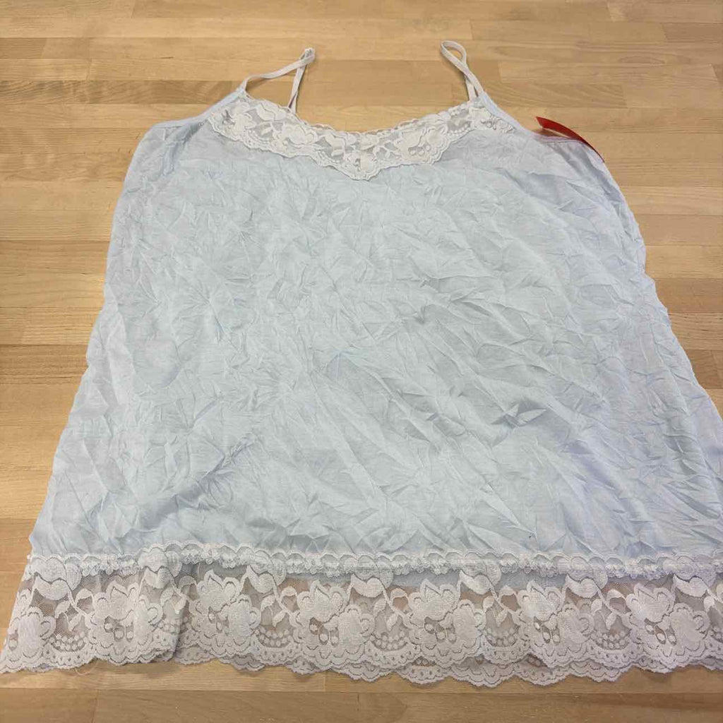 Maurices Size XXL White Used Tank