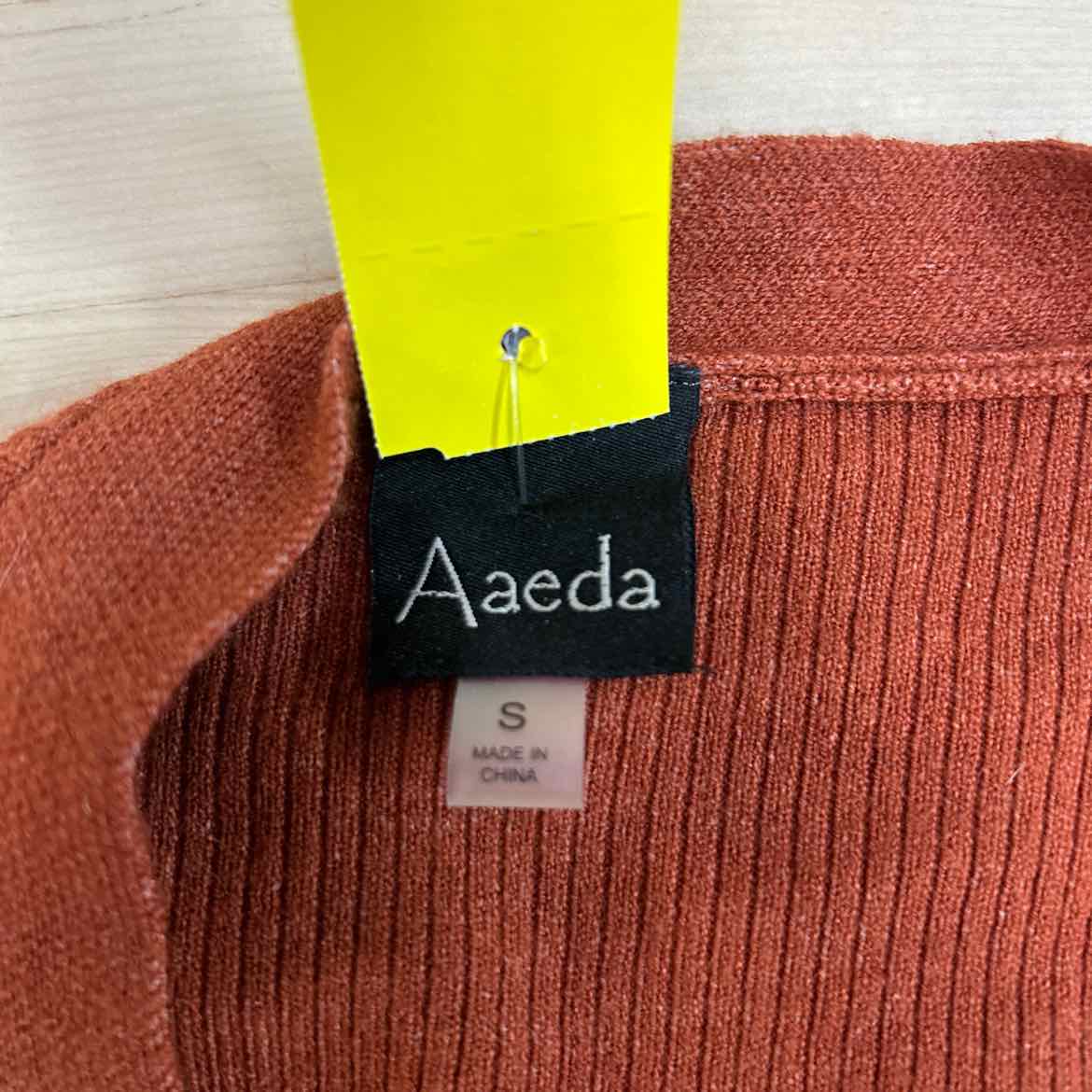 Aaeda Size S Orange Preloved Cardigan