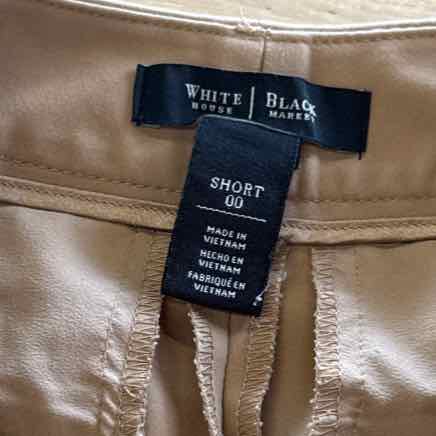 White House Black Market Size 00 Tan Shorts