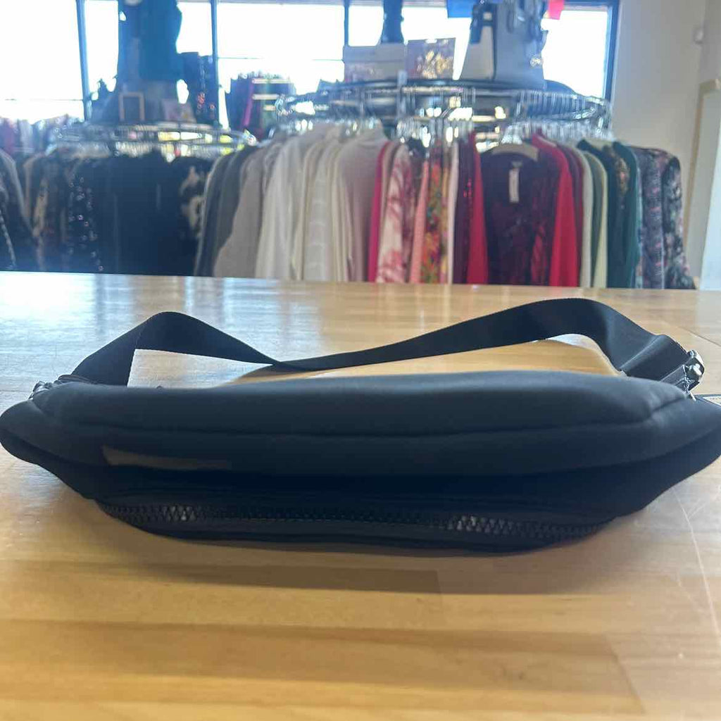 DKNY Tilly Logo Zip-Top Sling Bag