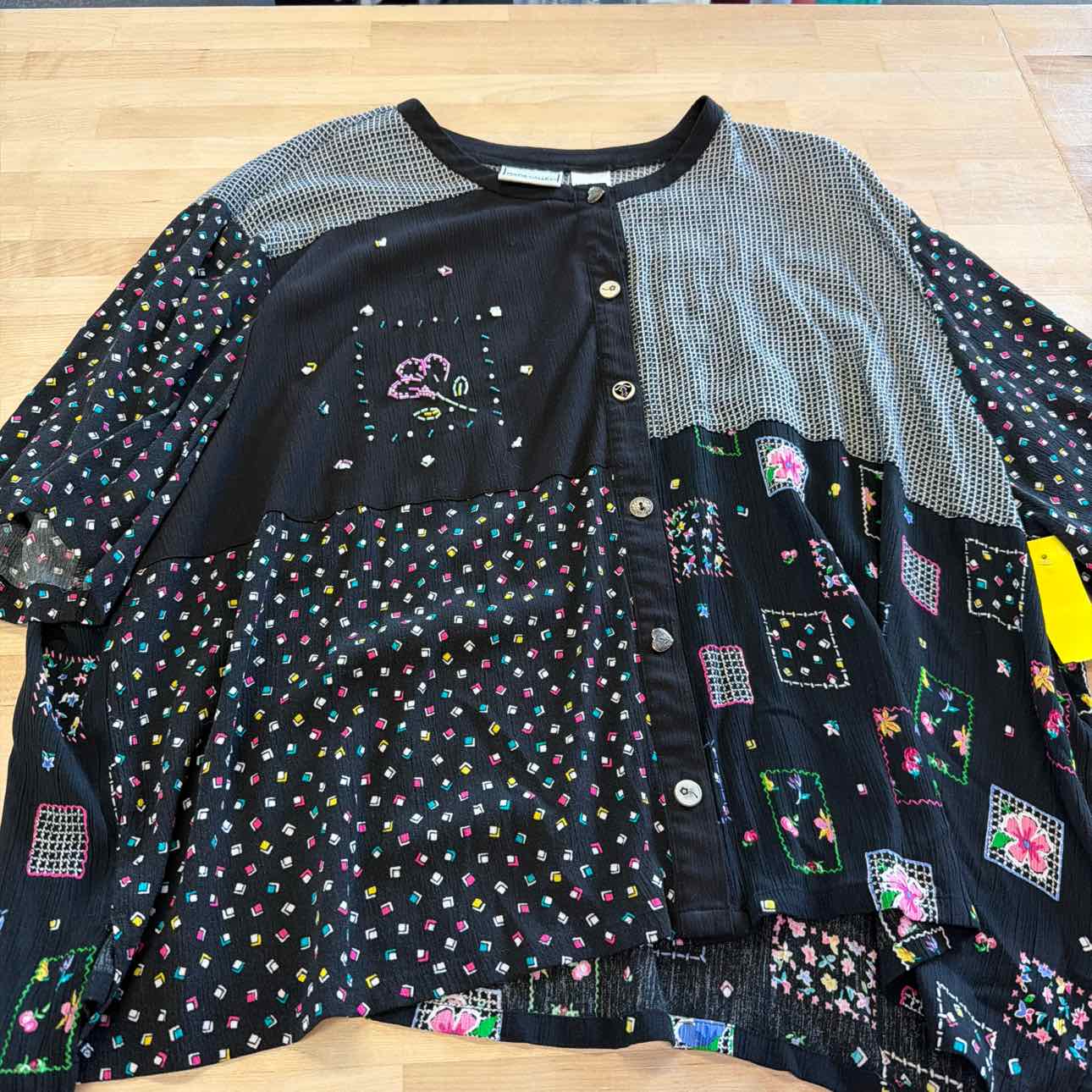 Napa Valley Size 3X Black/White Beaded Blouse