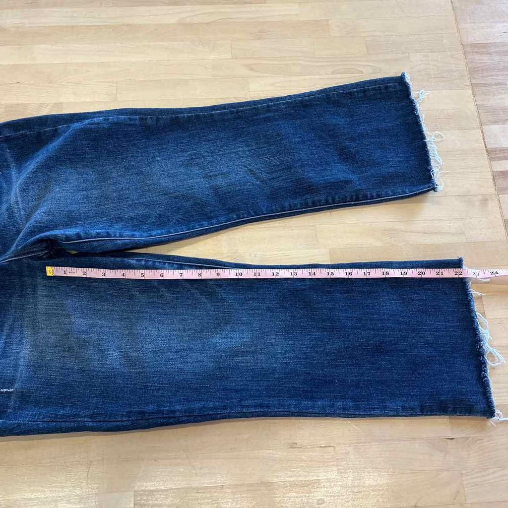 Democracy Size 8 Denim Preloved Jeans