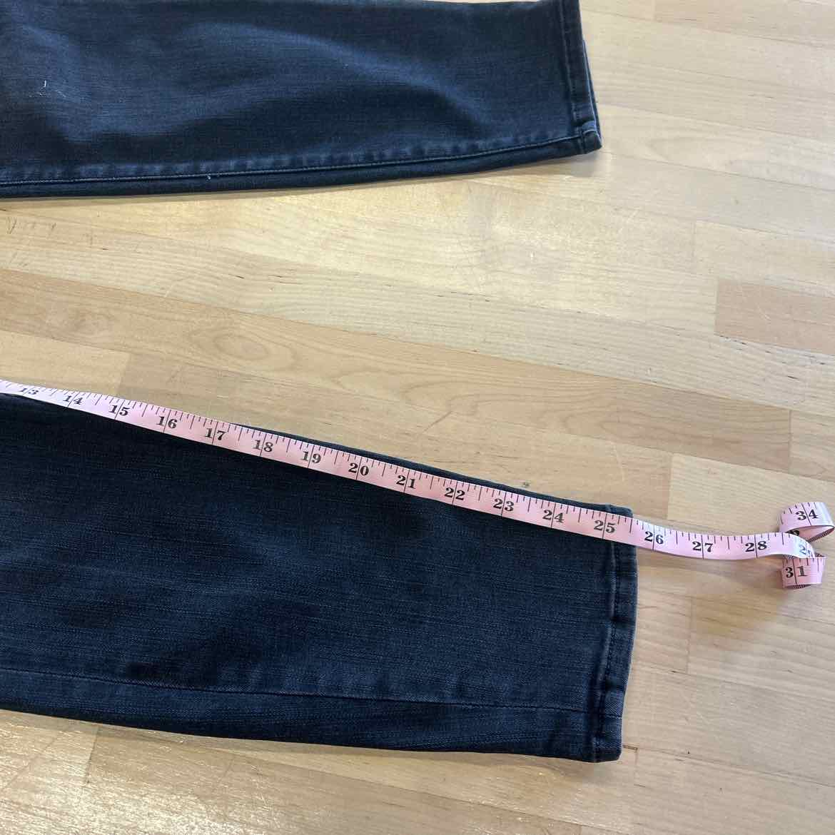Frame Size 27 Black Denim Preloved Jeans