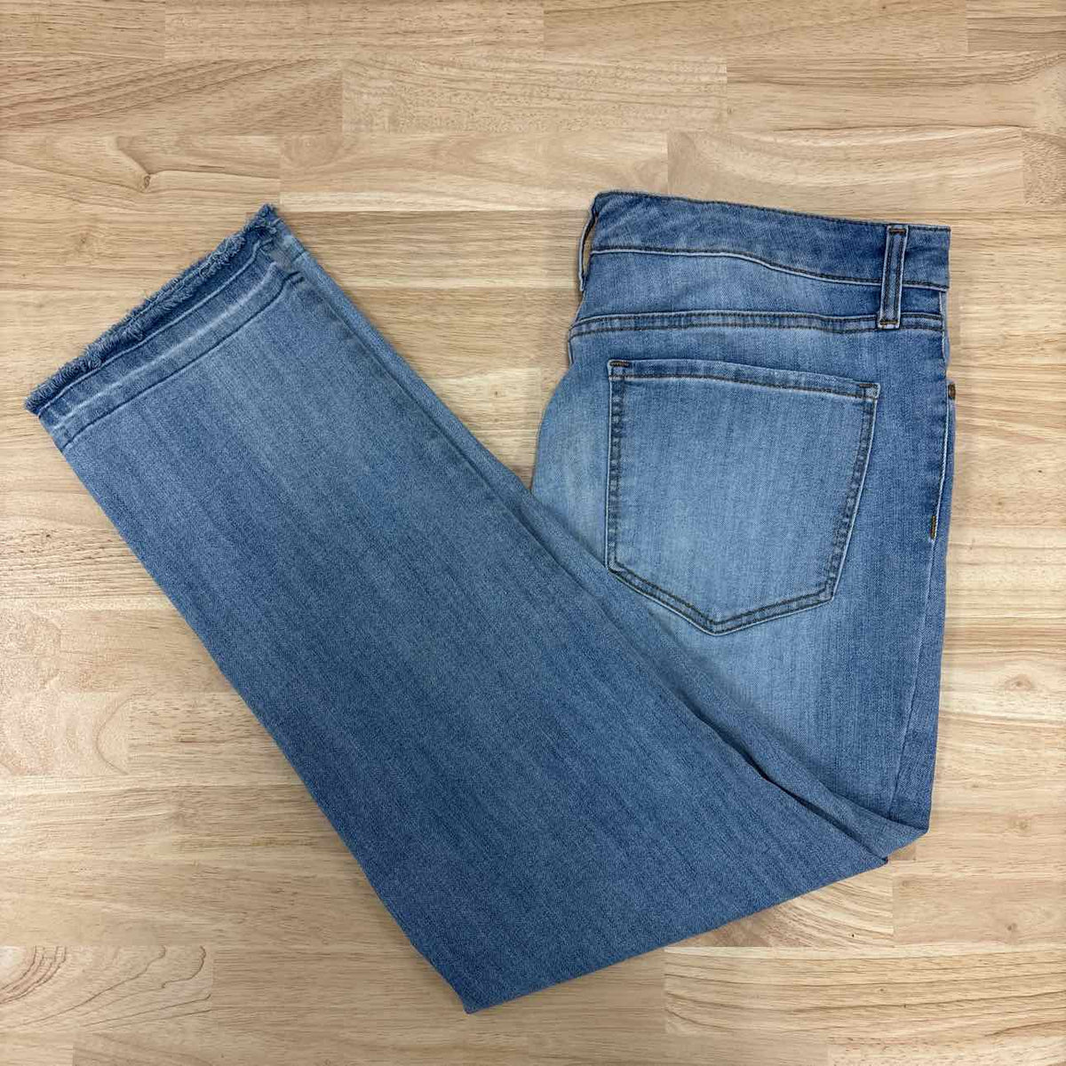 code bleu Size 14 Blue Denim Preloved Jeans