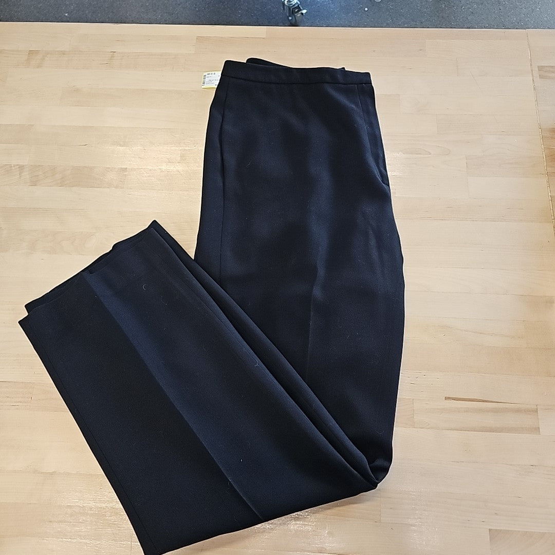 Le Suit Size 14 Black Pants