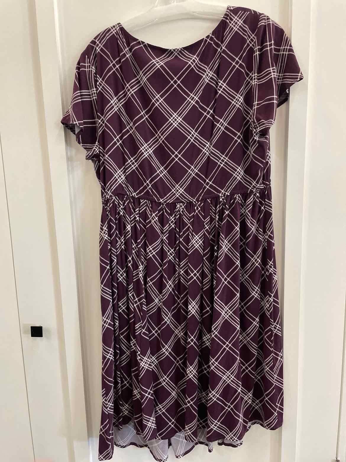 Torrid Size 1 Purple Dress